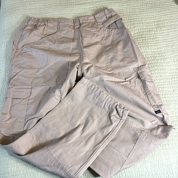 511 Tactical Relaxed Fit Men Size 36 x 32 Khaki Cargo Pockets Pants 74251 - Picture 5 of 5
